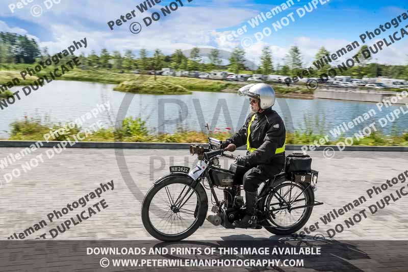 Vintage motorcycle club;eventdigitalimages;no limits trackdays;peter wileman photography;vintage motocycles;vmcc banbury run photographs